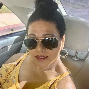 Meet your Posher, Sandra